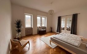 Gemuetliche Rheinblick Residenz